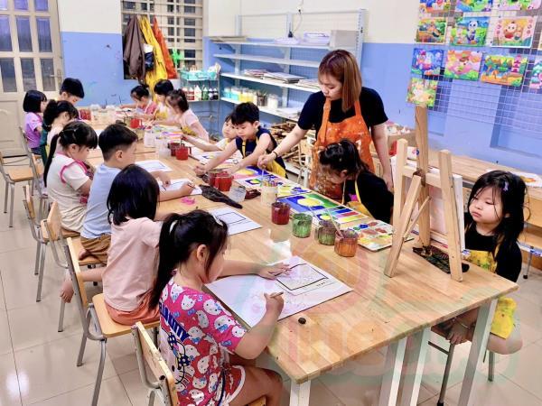 Lớp Học Vẽ Thủ Đức – Nơi Bé Học Cách Biểu Đạt Cảm Xúc Qua Nét Cọ Màu Sắc