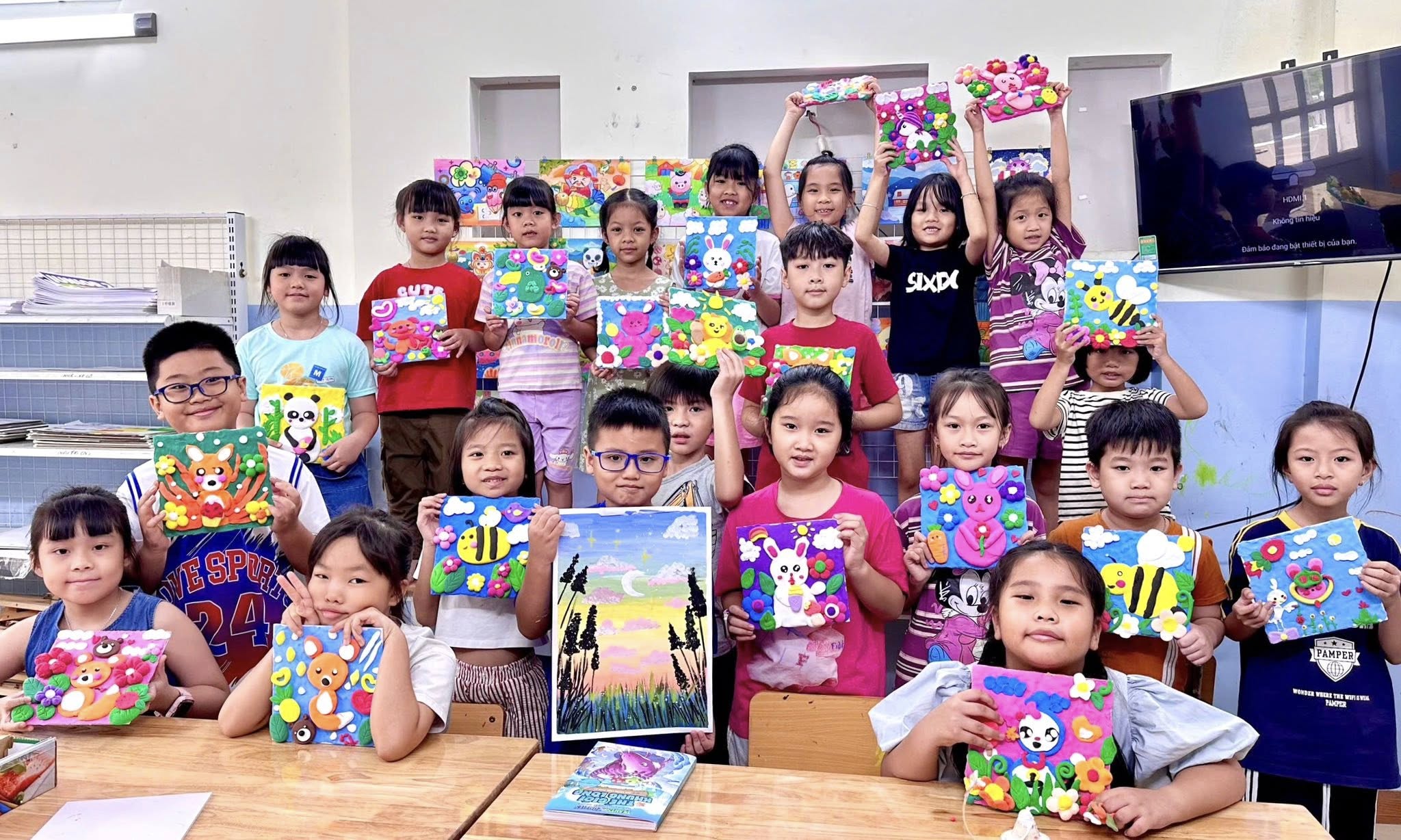 lop-hoc-ve-quan-9-3 (1)